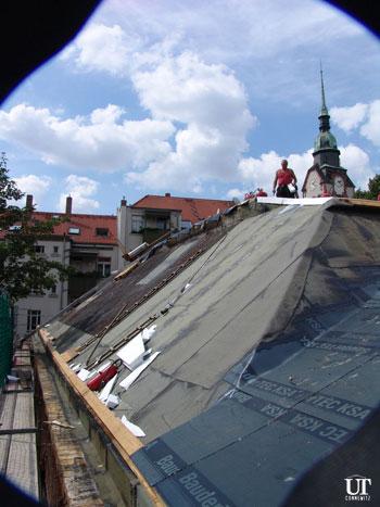 2006: Das Dach wird erneuert